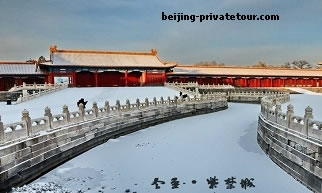 Tiananmen Square, Forbidden City, Temple of Heaven & Summer Palace Bus Tour